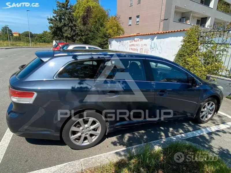 2010 Toyota Avensis
