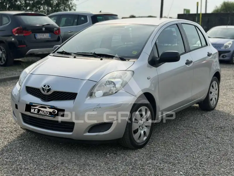 2010 Toyota YARIS
