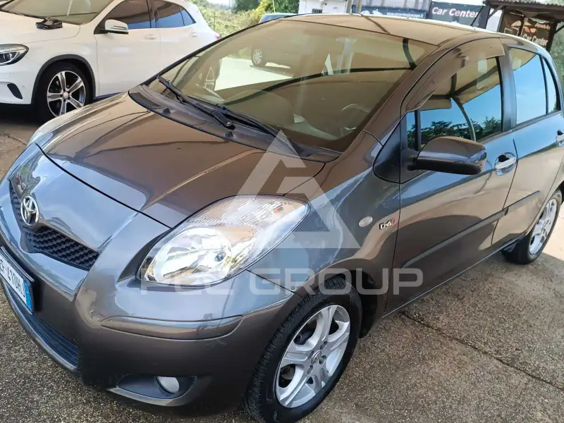 2010 Toyota YARIS