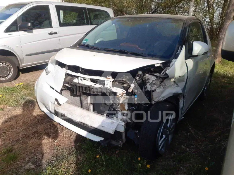 2010 Toyota IQ
