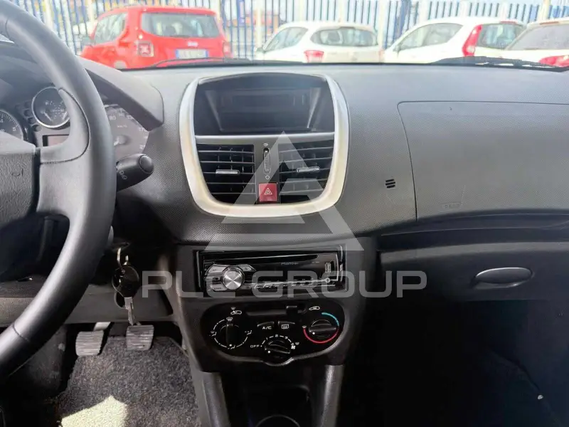 2010 Peugeot 206
