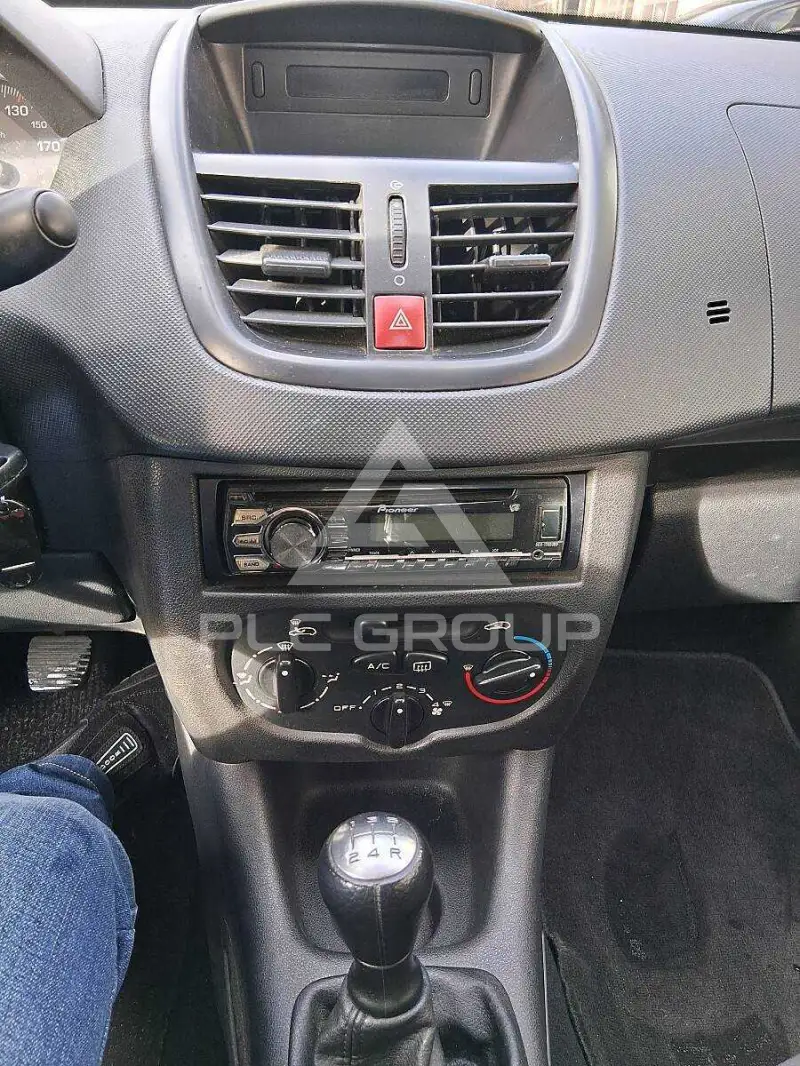 2010 Peugeot 206