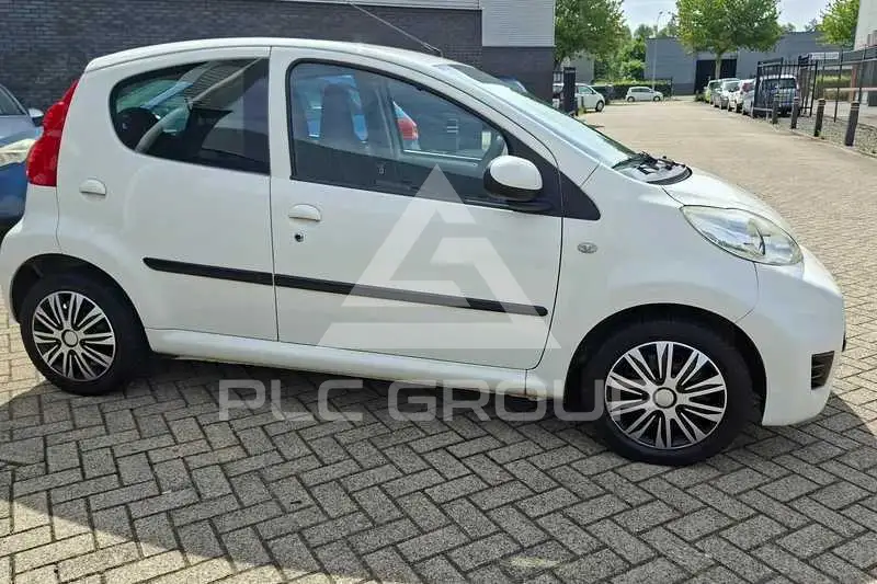 2010 Peugeot 107
