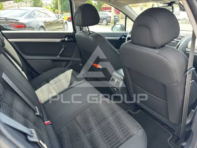 2010 Peugeot 407
