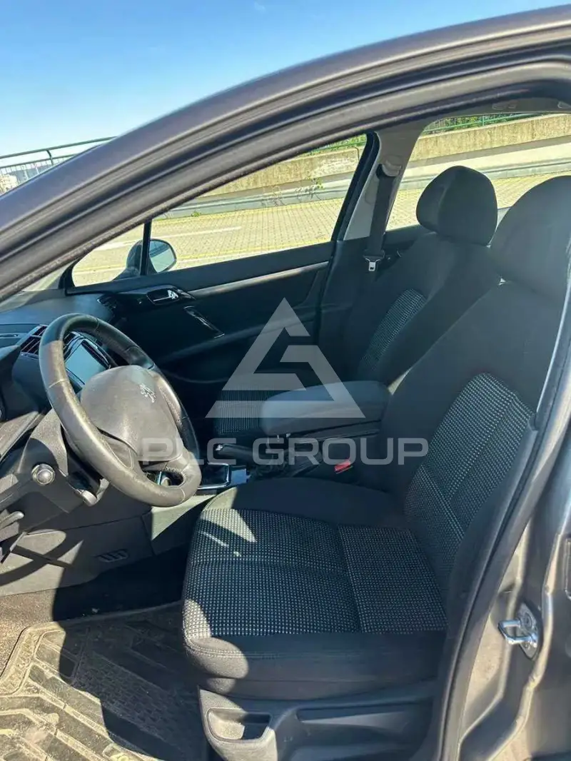2010 Peugeot 407