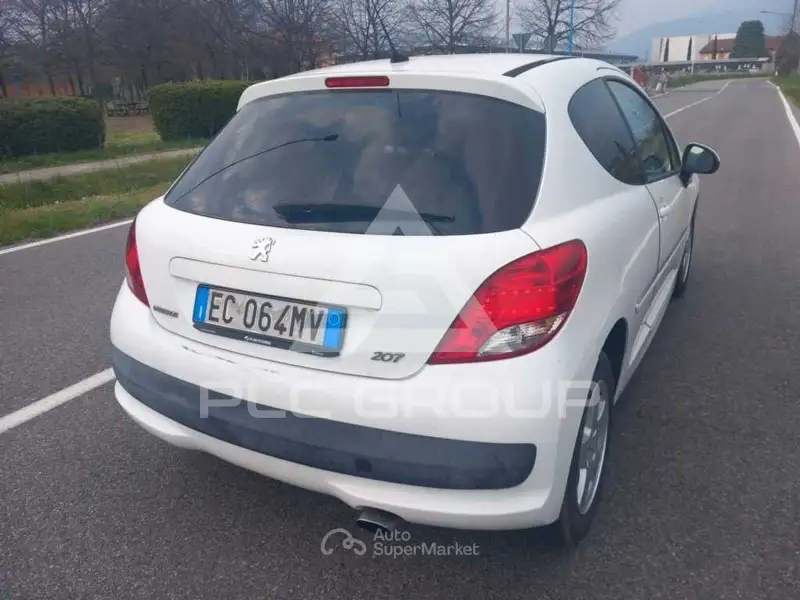 2010 Peugeot 207