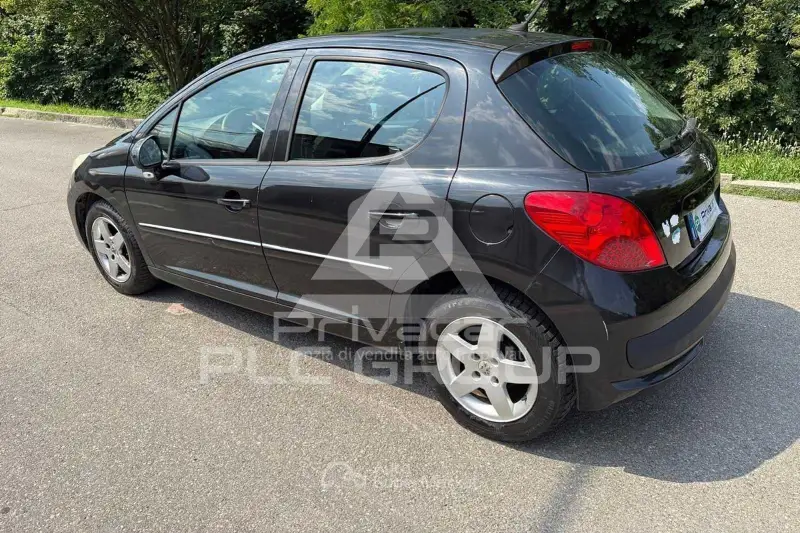 2010 Peugeot 207