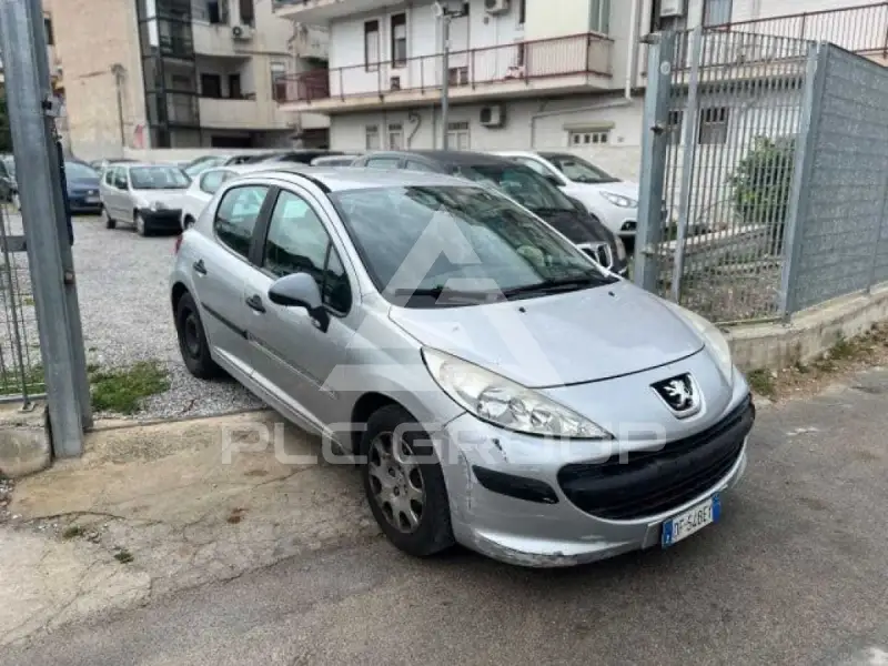 2010 Peugeot 207