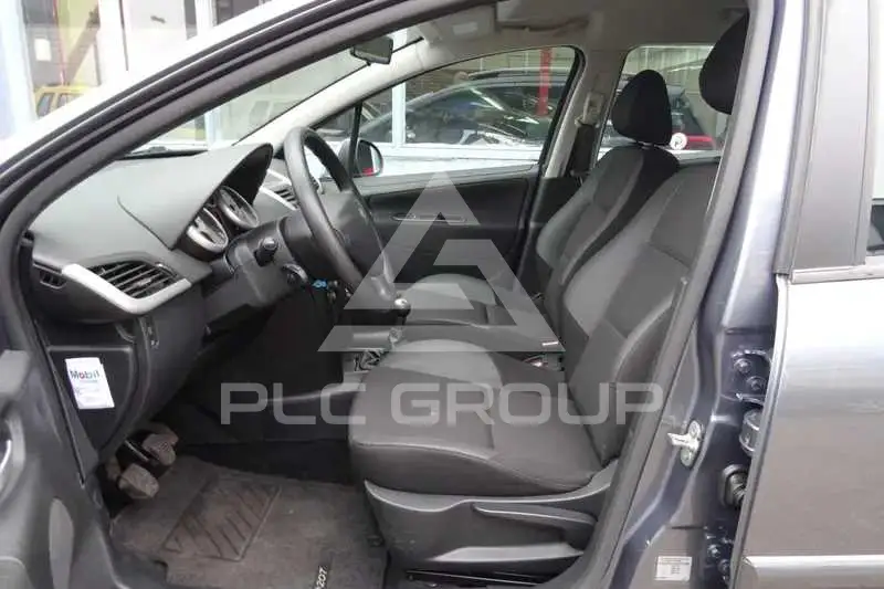 2010 Peugeot 207