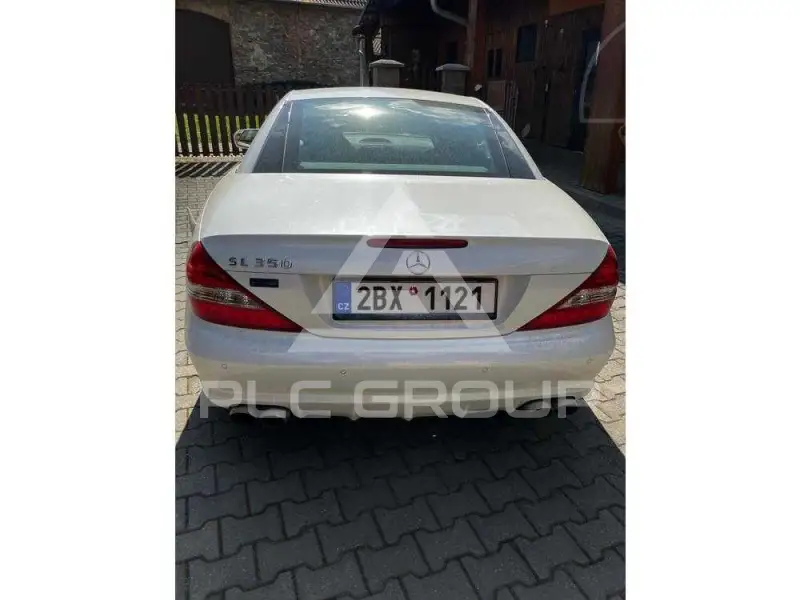 2010 Mercedes Benz SL-Class