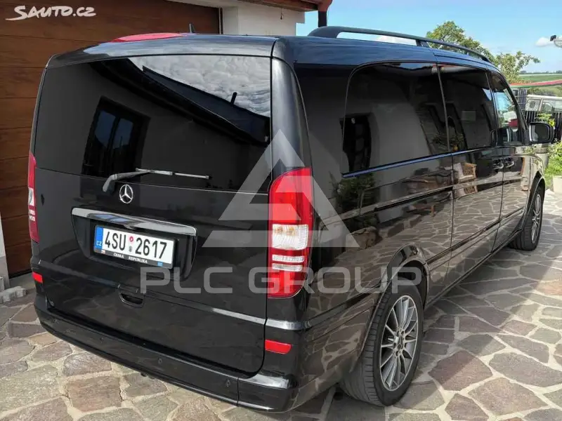 2010 Mercedes Benz Viano