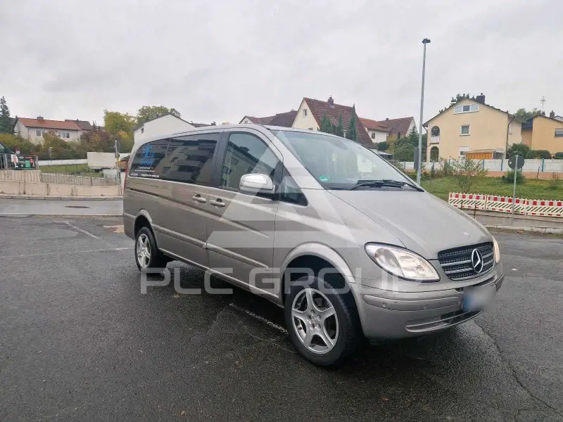 2010 Mercedes Benz Viano