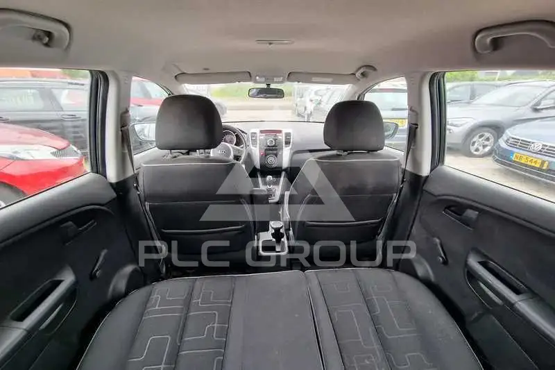 2010 KIA Venga