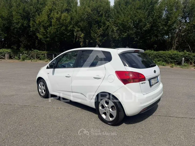 2010 KIA Venga