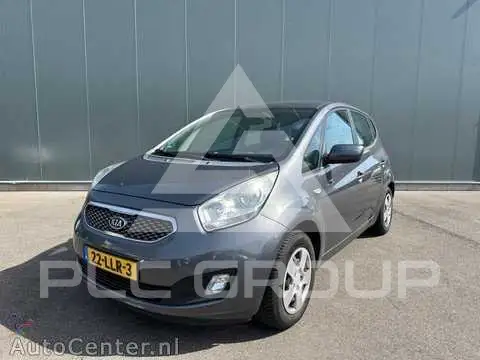 2010 KIA Venga