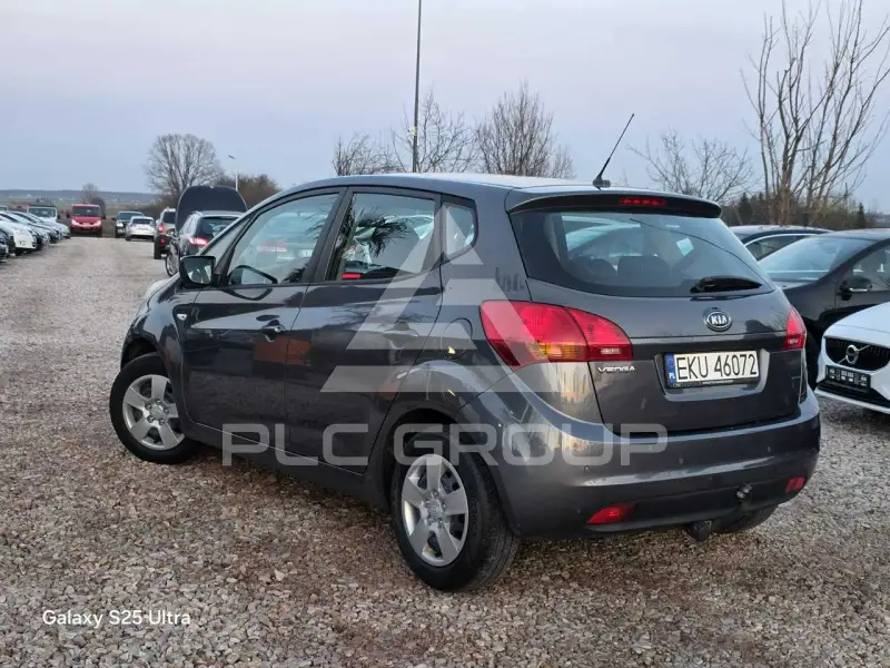 2010 KIA Venga