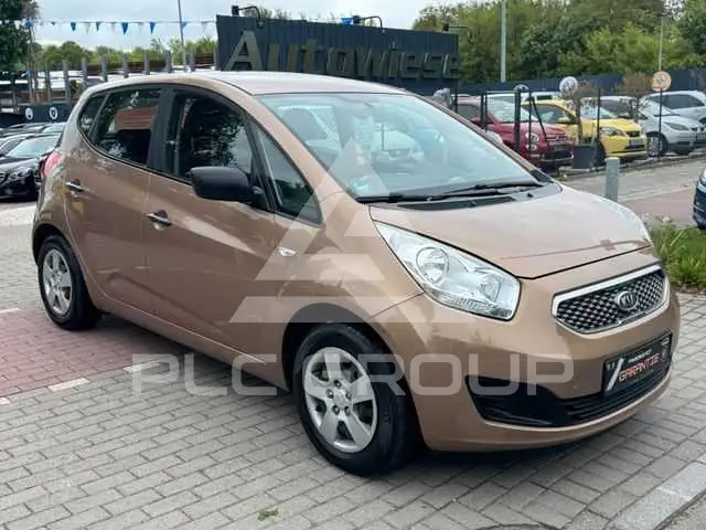 2010 KIA Venga