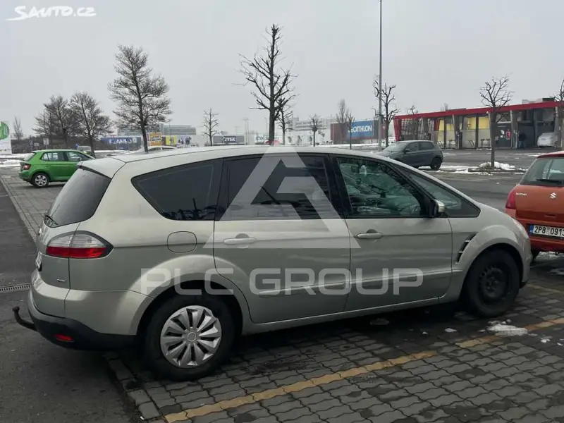 2010 Ford S-Max