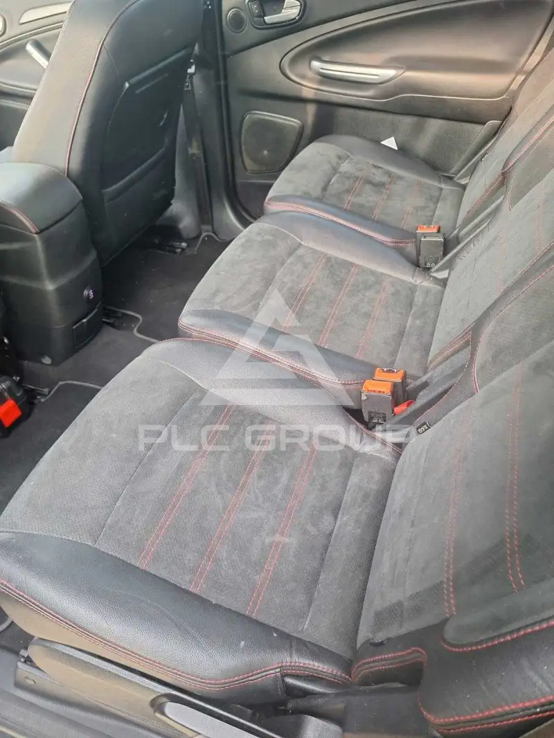 2010 Ford S-Max