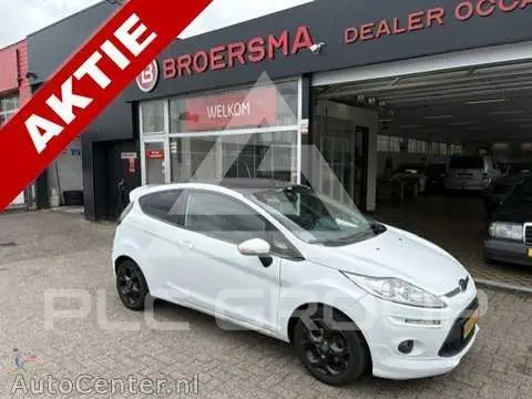 2010 Ford FIESTA