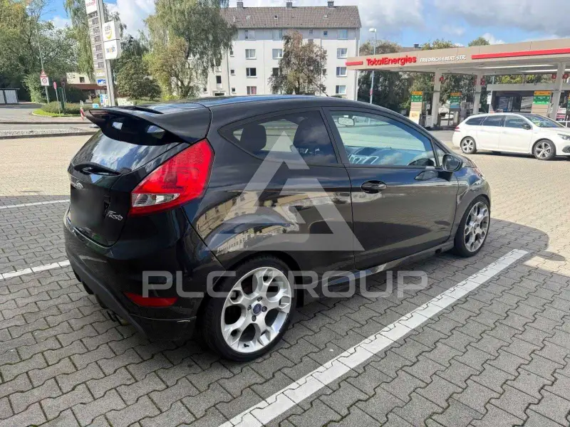 2010 Ford FIESTA
