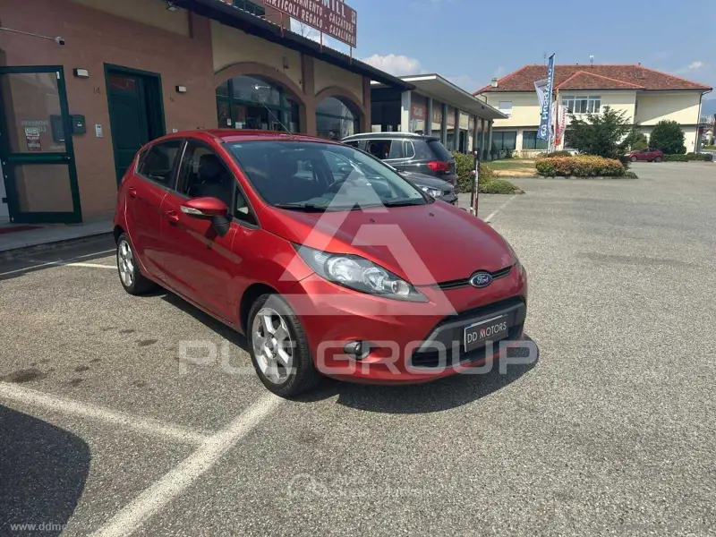 2010 Ford FIESTA