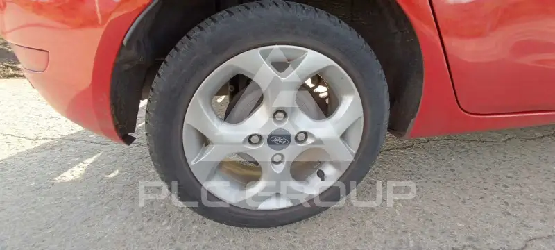 2010 Ford FIESTA