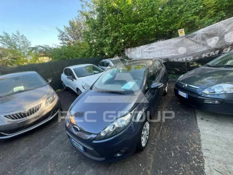 2010 Ford FIESTA