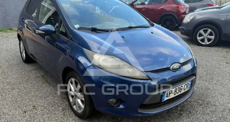 2010 Ford FIESTA