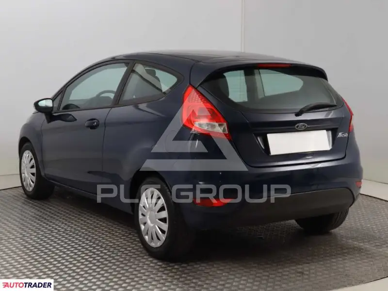 2010 Ford FIESTA
