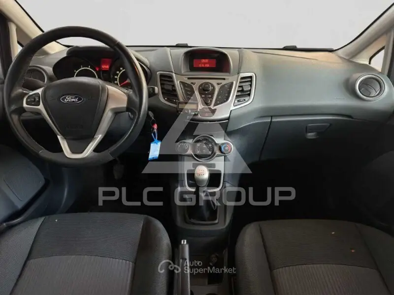2010 Ford FIESTA