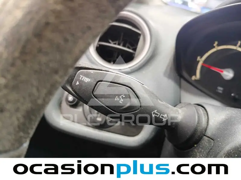 2010 Ford FIESTA