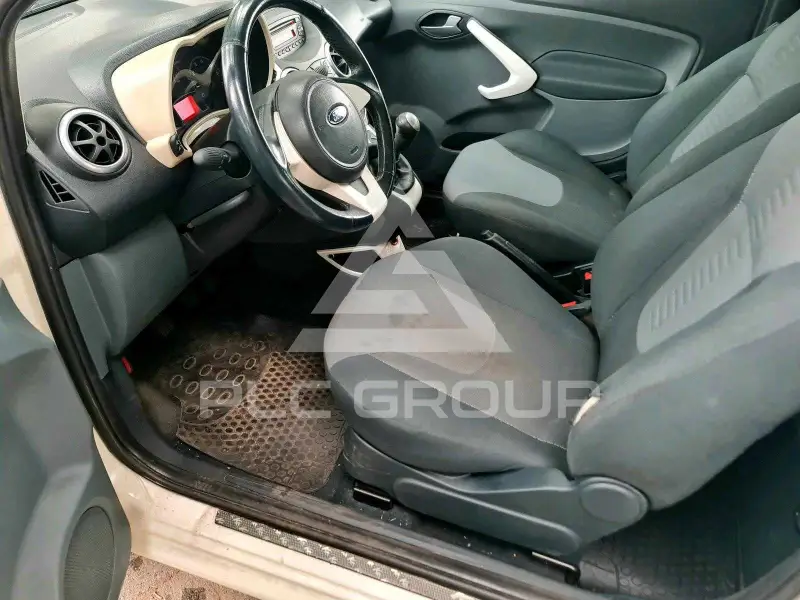 2010 Ford KA