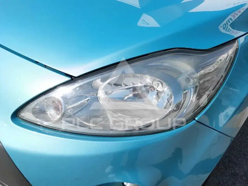 2010 Ford KA