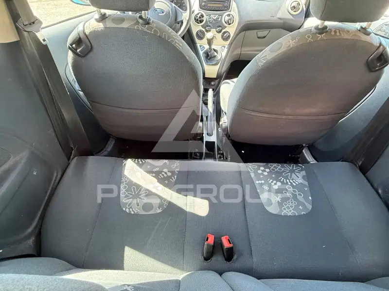 2010 Ford KA