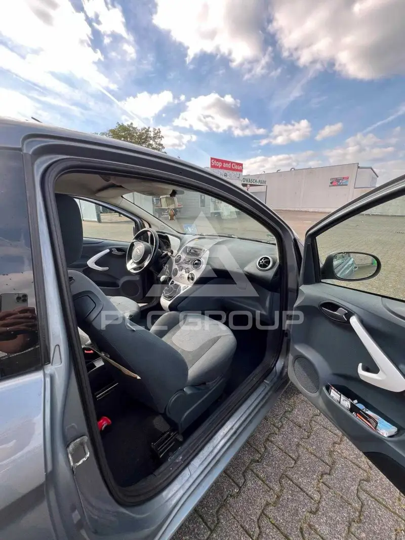 2010 Ford KA