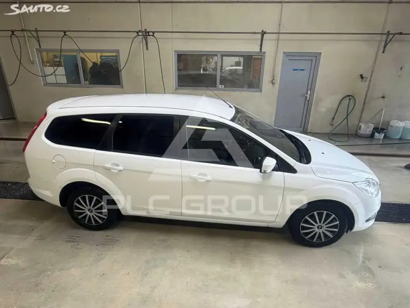 2010 Ford FOCUS