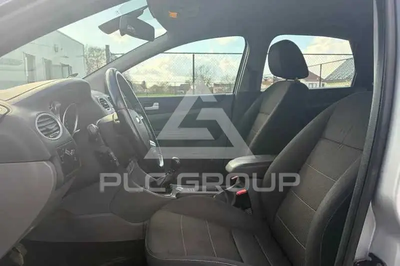 2010 Ford FOCUS