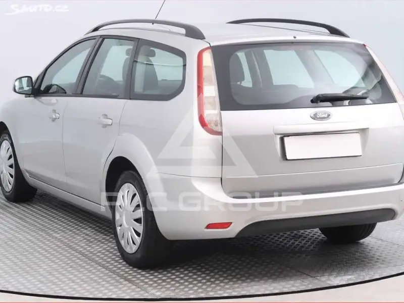 2010 Ford FOCUS