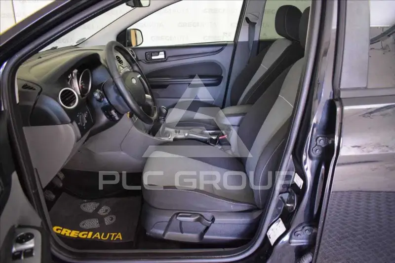 2010 Ford FOCUS