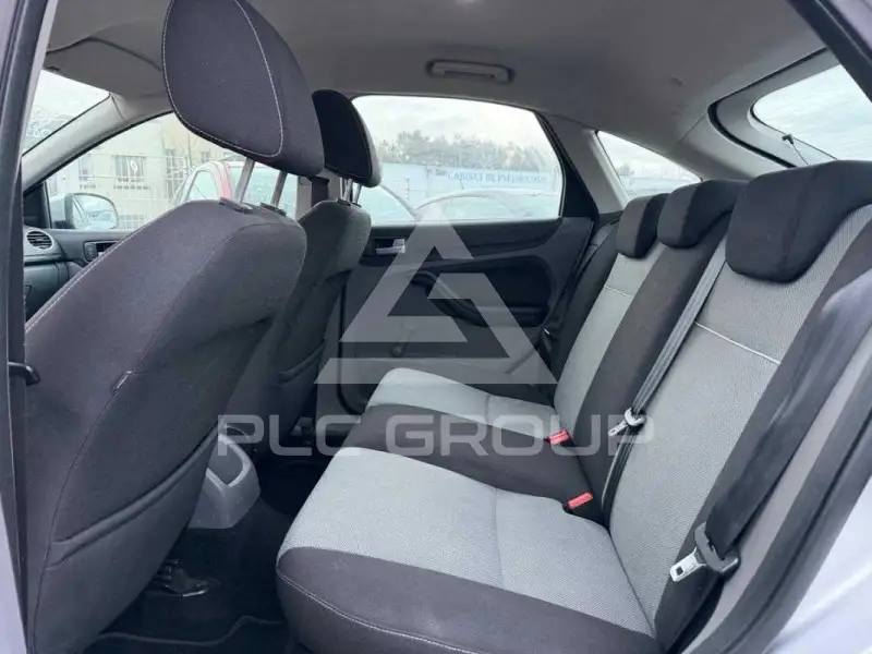 2010 Ford FOCUS