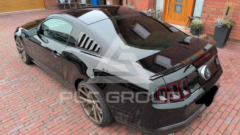 2010 Ford MUSTANG