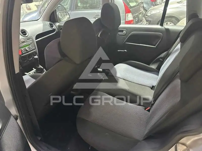 2010 Ford FUSION