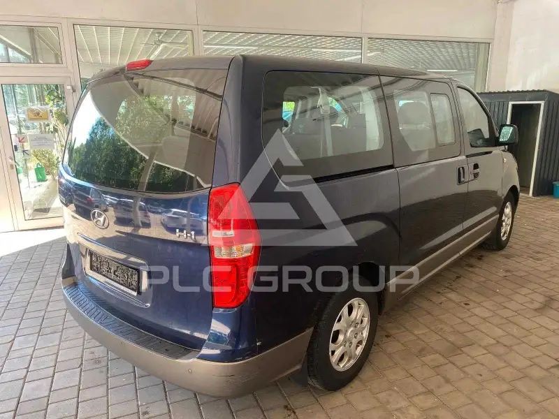 2010 Hyundai H-1