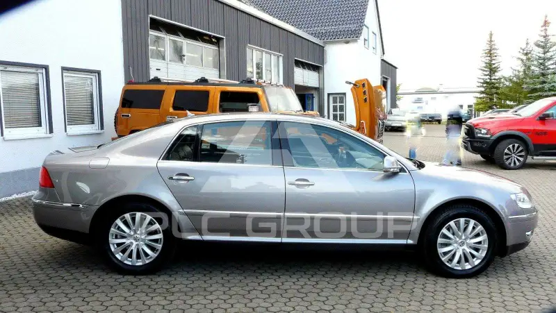 2010 Volkswagen PHAETON