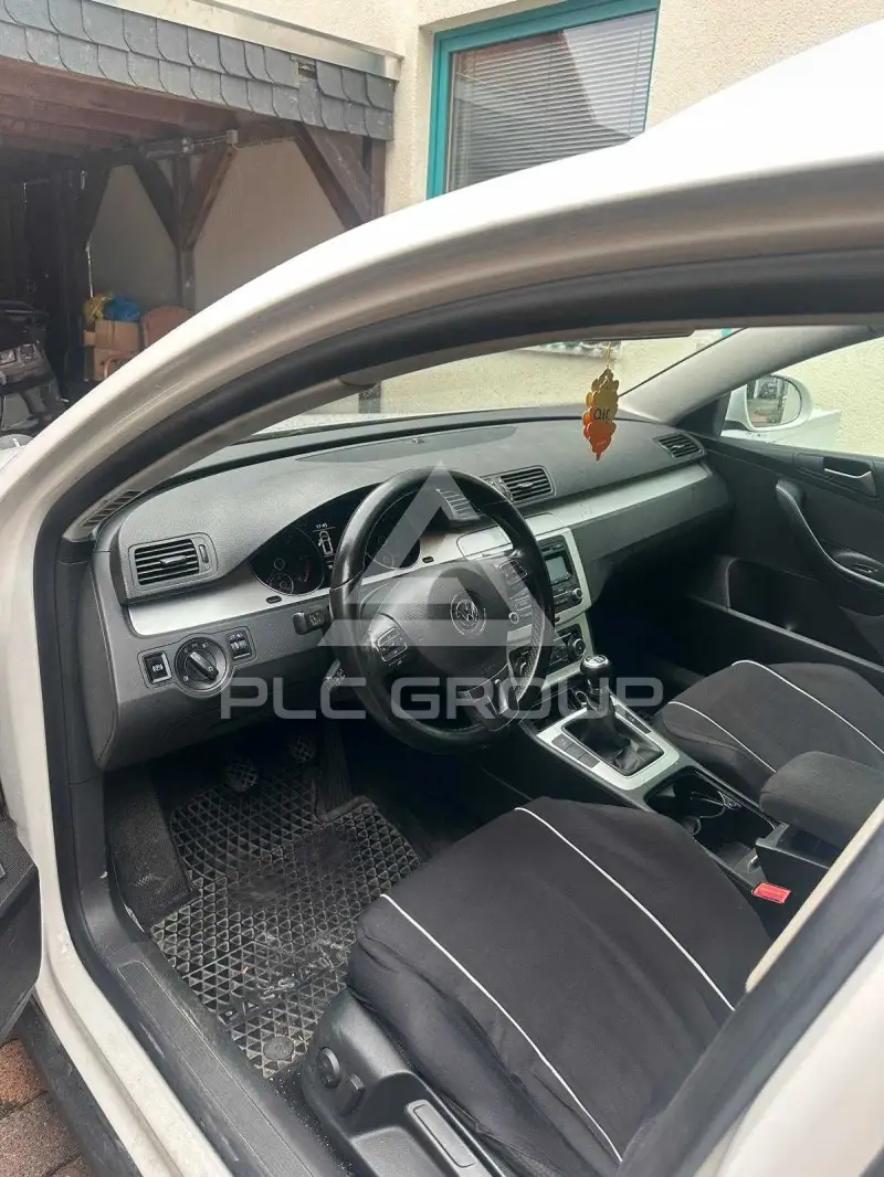 2010 Volkswagen Passat