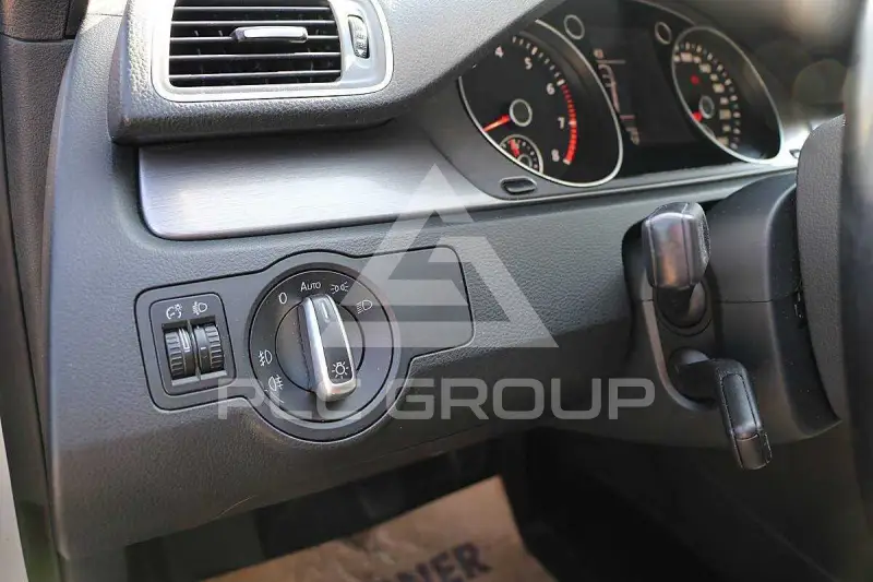 2010 Volkswagen Passat