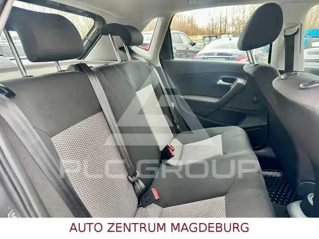 2010 Volkswagen Polo
