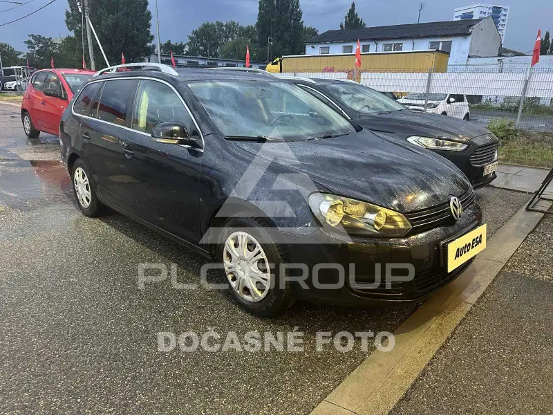 2010 Volkswagen GOLF