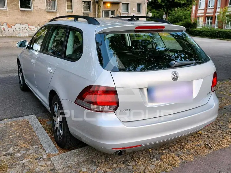 2010 Volkswagen GOLF